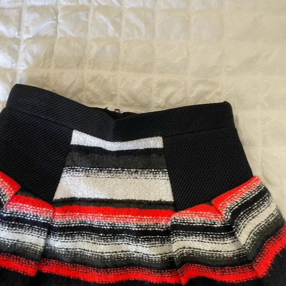 Milly stripe mini skirt - Picture 3 of 10